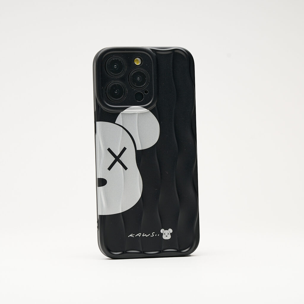 MOJO DROPS Iphone 15 Pro Max K.a.w.s Fekete Ezüst Tok