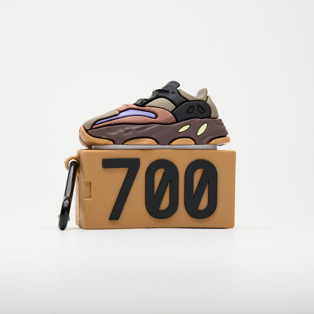 MOJO DROPS AirPods Pro Adidas 700 Fekete